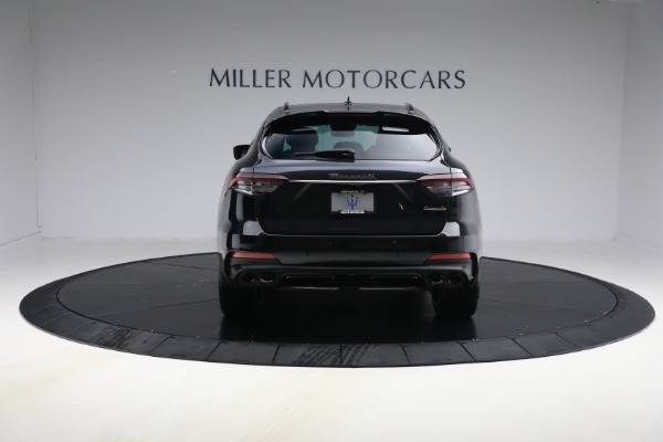 Used 2022 Maserati Levante Modena for sale Sold at Rolls-Royce Motor Cars Greenwich in Greenwich CT 06830 8