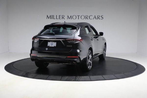 Used 2022 Maserati Levante Modena for sale Sold at Rolls-Royce Motor Cars Greenwich in Greenwich CT 06830 9