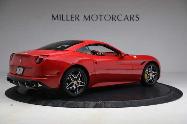 Used 2017 Ferrari California T for sale Sold at Rolls-Royce Motor Cars Greenwich in Greenwich CT 06830 20