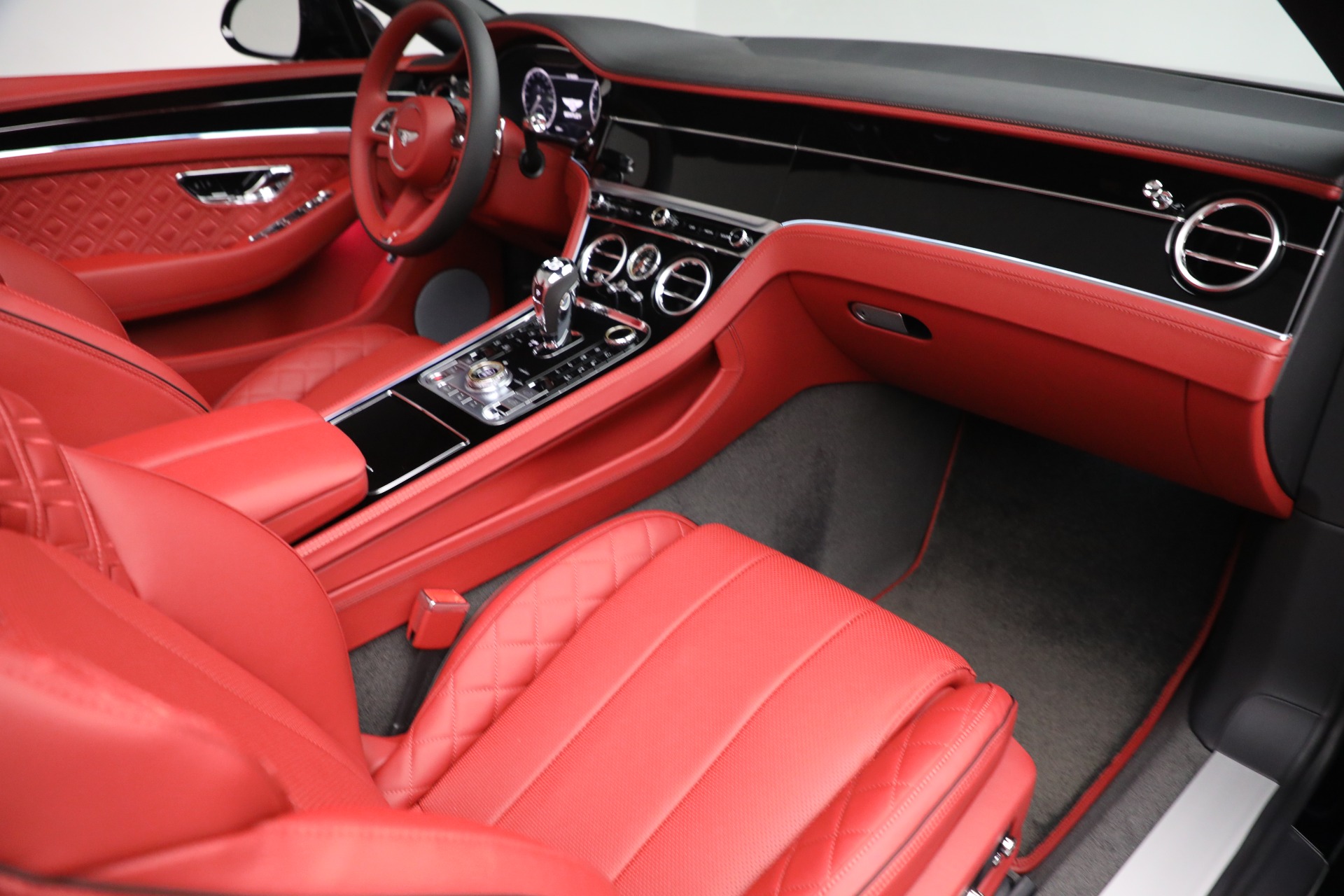 Forfølge Forberedelse De er New 2022 Bentley Continental GT V8 For Sale (Special Pricing) | Rolls-Royce  Motor Cars Greenwich Stock #B1658