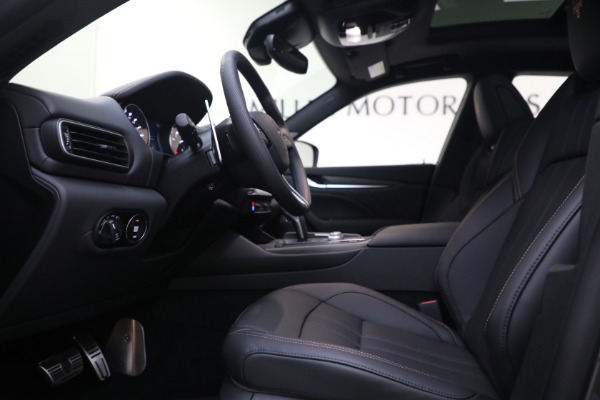 New 2022 Maserati Levante Modena S for sale $132,685 at Rolls-Royce Motor Cars Greenwich in Greenwich CT 06830 12