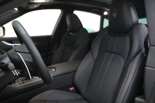 New 2022 Maserati Levante Modena S for sale $132,685 at Rolls-Royce Motor Cars Greenwich in Greenwich CT 06830 15