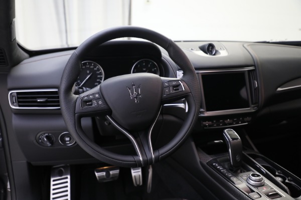 New 2022 Maserati Levante Modena S for sale $132,685 at Rolls-Royce Motor Cars Greenwich in Greenwich CT 06830 16