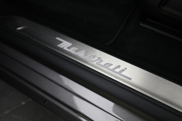 New 2022 Maserati Levante Modena S for sale $132,685 at Rolls-Royce Motor Cars Greenwich in Greenwich CT 06830 19