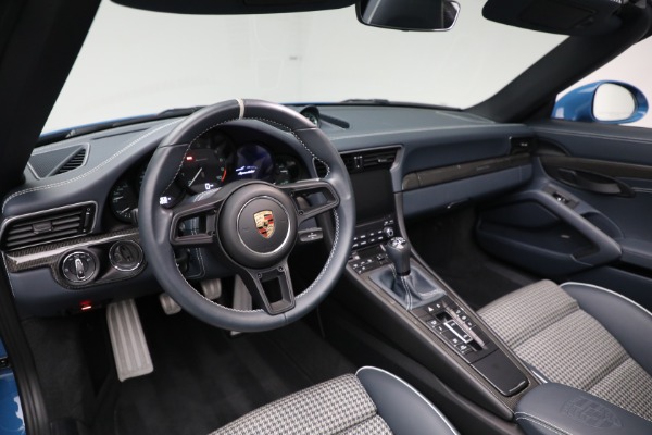 Used 2019 Porsche 911 Speedster for sale Sold at Rolls-Royce Motor Cars Greenwich in Greenwich CT 06830 17