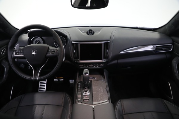 New 2022 Maserati Levante Modena for sale Sold at Rolls-Royce Motor Cars Greenwich in Greenwich CT 06830 16