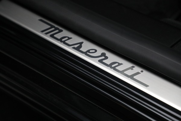 New 2022 Maserati Ghibli Modena Q4 for sale $81,815 at Rolls-Royce Motor Cars Greenwich in Greenwich CT 06830 21