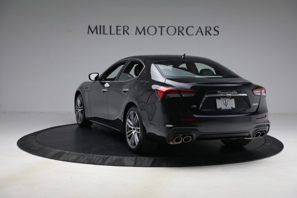 New 2022 Maserati Ghibli Modena Q4 for sale Sold at Rolls-Royce Motor Cars Greenwich in Greenwich CT 06830 5