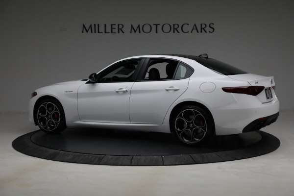New 2022 Alfa Romeo Giulia Veloce for sale Sold at Rolls-Royce Motor Cars Greenwich in Greenwich CT 06830 4