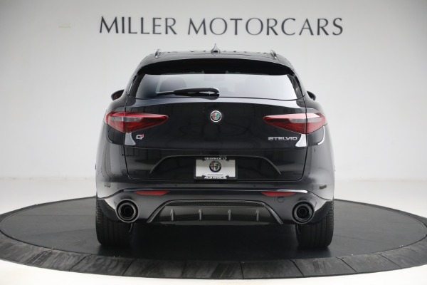 New 2022 Alfa Romeo Stelvio Veloce for sale Sold at Rolls-Royce Motor Cars Greenwich in Greenwich CT 06830 6