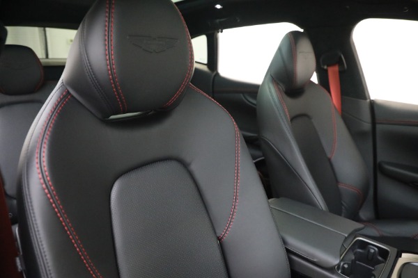 Used 2021 Aston Martin DBX for sale $183,900 at Rolls-Royce Motor Cars Greenwich in Greenwich CT 06830 18