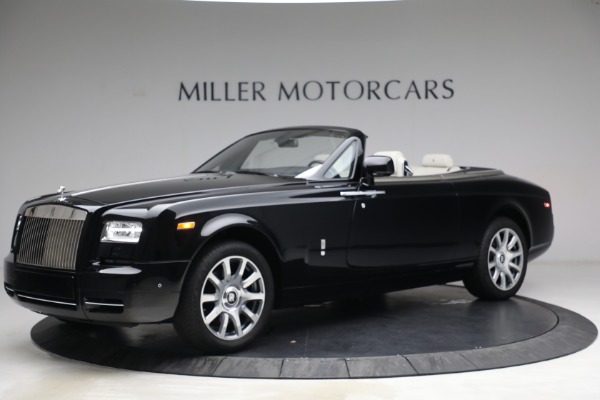 Used 2013 Rolls-Royce Phantom Drophead Coupe for sale Sold at Rolls-Royce Motor Cars Greenwich in Greenwich CT 06830 3