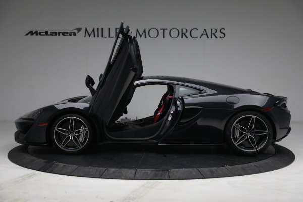Used 2018 McLaren 570GT for sale Sold at Rolls-Royce Motor Cars Greenwich in Greenwich CT 06830 16