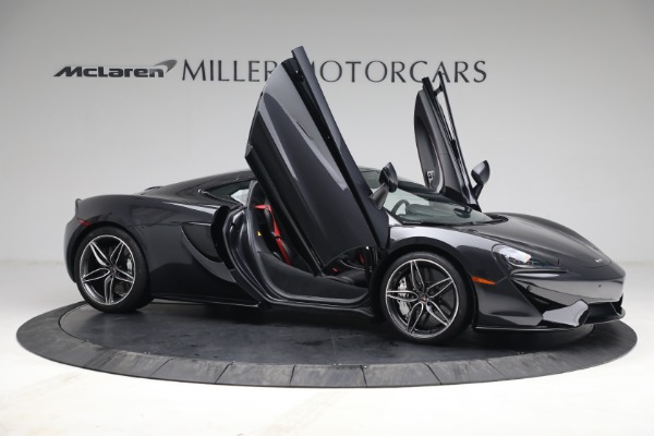 Used 2018 McLaren 570GT for sale Sold at Rolls-Royce Motor Cars Greenwich in Greenwich CT 06830 23