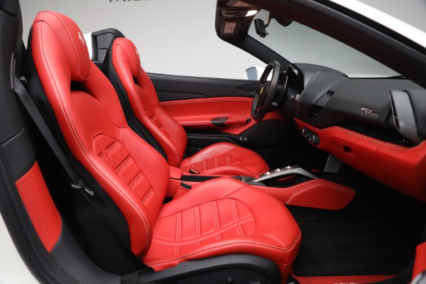 Used 2018 Ferrari 488 Spider for sale $339,900 at Rolls-Royce Motor Cars Greenwich in Greenwich CT 06830 23