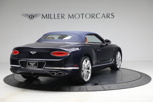 Used 2022 Bentley Continental GT V8 for sale $259,900 at Rolls-Royce Motor Cars Greenwich in Greenwich CT 06830 14
