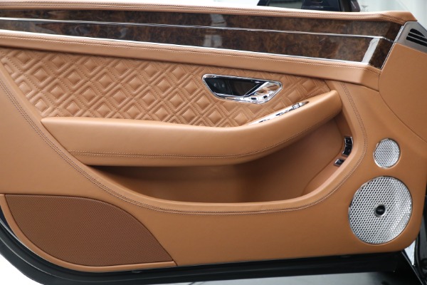 Used 2022 Bentley Continental GT V8 for sale $259,900 at Rolls-Royce Motor Cars Greenwich in Greenwich CT 06830 21