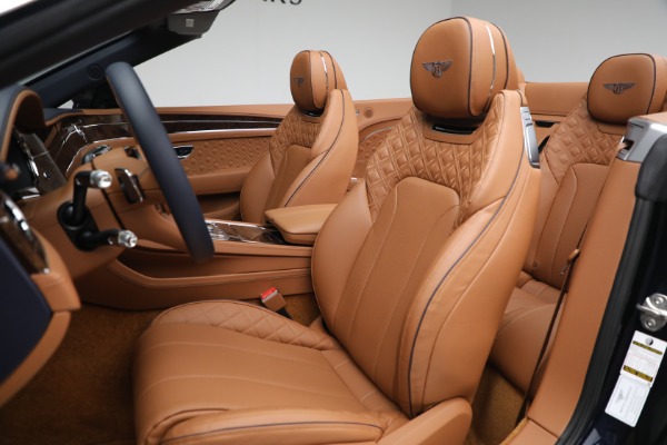 Used 2022 Bentley Continental GT V8 for sale $259,900 at Rolls-Royce Motor Cars Greenwich in Greenwich CT 06830 24