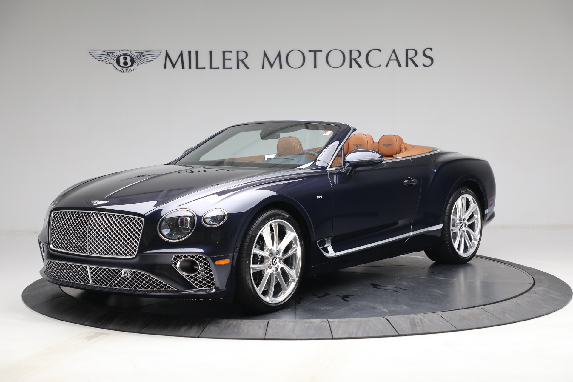 Used 2022 Bentley Continental GT V8 for sale $259,900 at Rolls-Royce Motor Cars Greenwich in Greenwich CT 06830 1