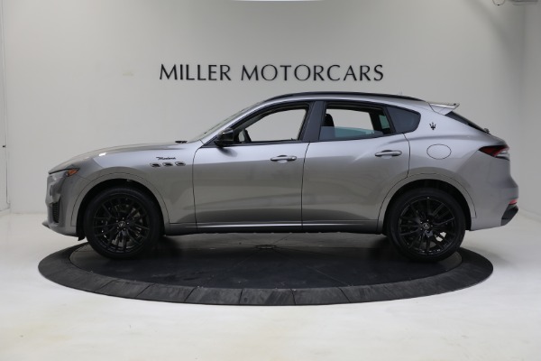 New 2022 Maserati Levante Modena for sale $88,900 at Rolls-Royce Motor Cars Greenwich in Greenwich CT 06830 3