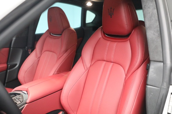 New 2022 Maserati Levante GT for sale Sold at Rolls-Royce Motor Cars Greenwich in Greenwich CT 06830 9