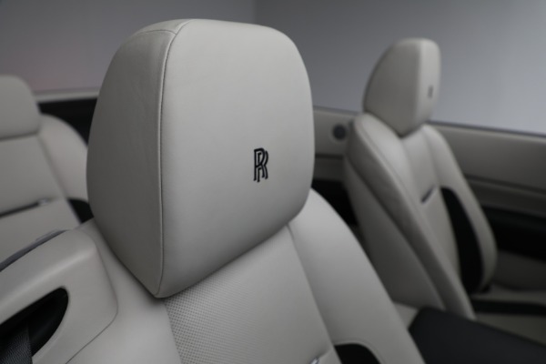 Used 2018 Rolls-Royce Dawn for sale $319,900 at Rolls-Royce Motor Cars Greenwich in Greenwich CT 06830 18