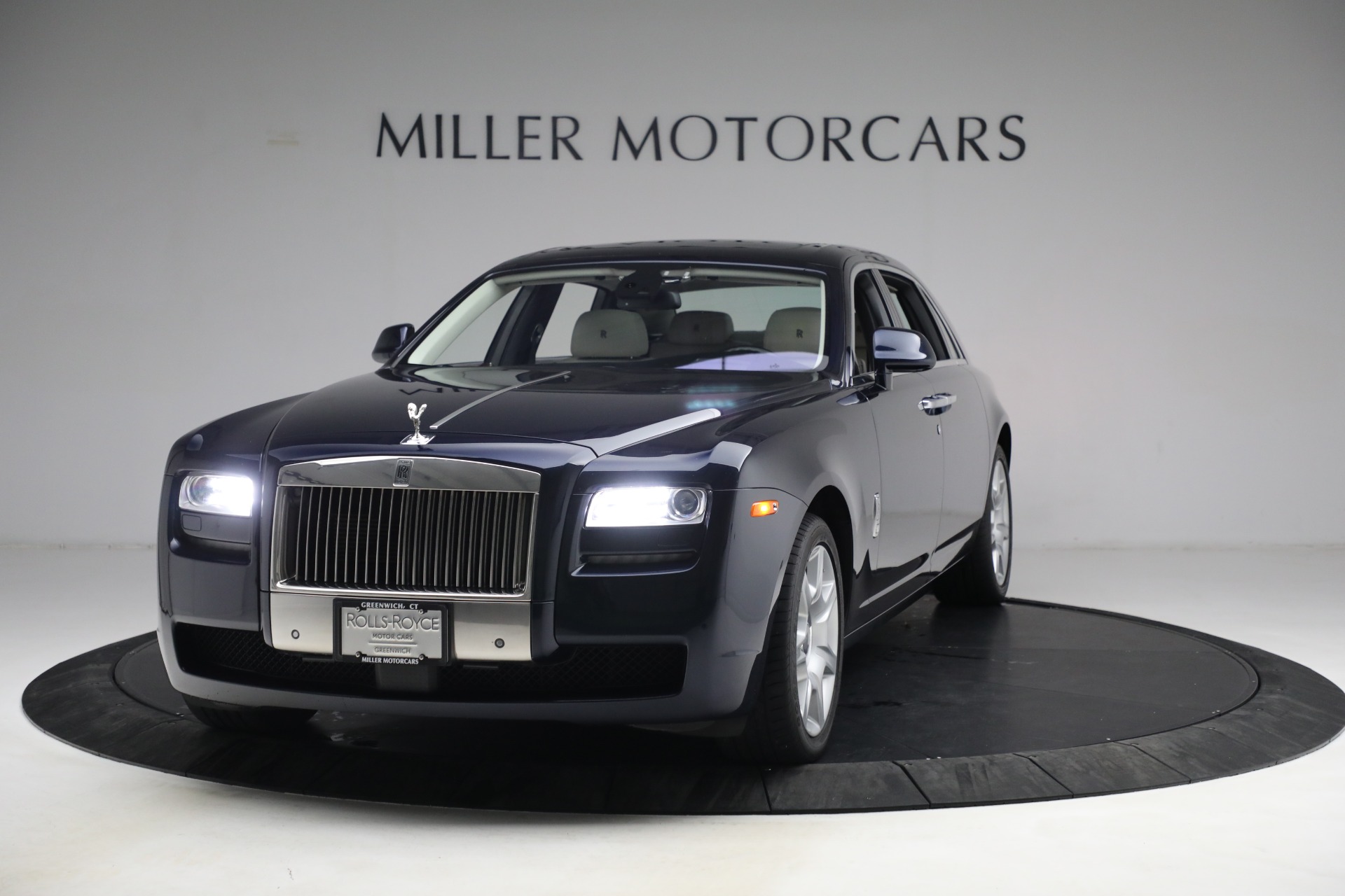 Used 2012 Rolls-Royce Ghost EWB for sale Sold at Rolls-Royce Motor Cars Greenwich in Greenwich CT 06830 1