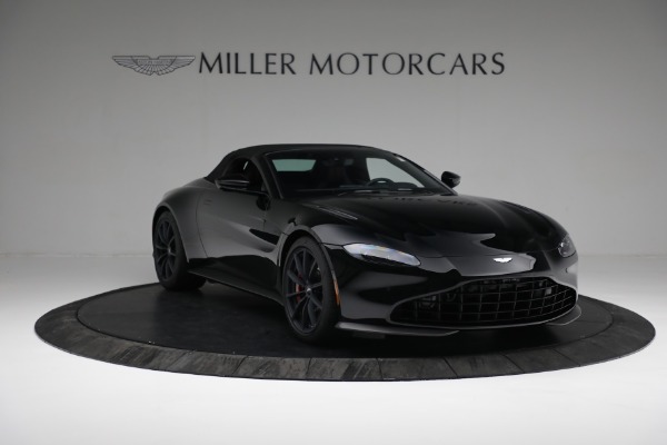 New 2021 Aston Martin Vantage Roadster for sale Sold at Rolls-Royce Motor Cars Greenwich in Greenwich CT 06830 18