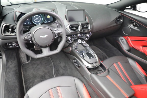 New 2021 Aston Martin Vantage Roadster for sale $187,586 at Rolls-Royce Motor Cars Greenwich in Greenwich CT 06830 20