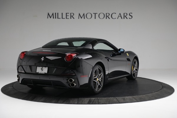 Used 2014 Ferrari California 30 for sale Sold at Rolls-Royce Motor Cars Greenwich in Greenwich CT 06830 19