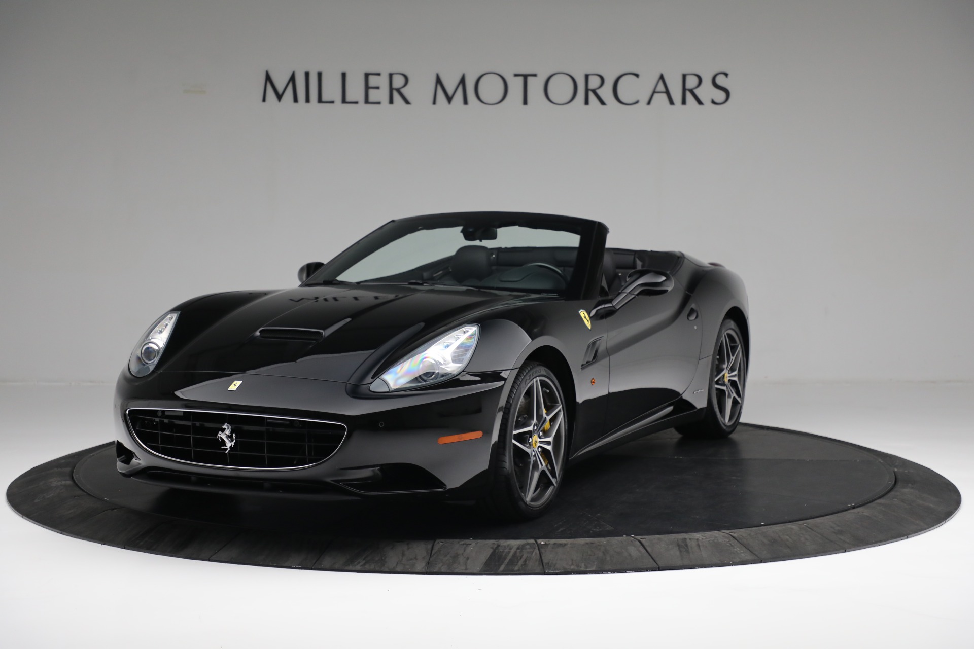 Used 2014 Ferrari California 30 for sale Sold at Rolls-Royce Motor Cars Greenwich in Greenwich CT 06830 1