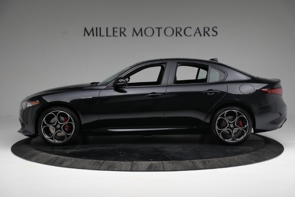 New 2022 Alfa Romeo Giulia Veloce for sale Sold at Rolls-Royce Motor Cars Greenwich in Greenwich CT 06830 3