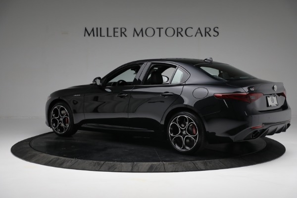 New 2022 Alfa Romeo Giulia Veloce for sale Sold at Rolls-Royce Motor Cars Greenwich in Greenwich CT 06830 4