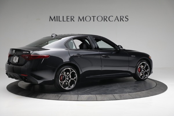 New 2022 Alfa Romeo Giulia Veloce for sale Sold at Rolls-Royce Motor Cars Greenwich in Greenwich CT 06830 8