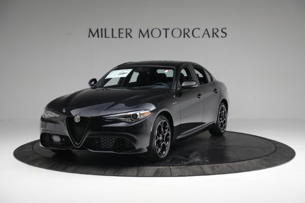 New 2022 Alfa Romeo Giulia Veloce for sale Sold at Rolls-Royce Motor Cars Greenwich in Greenwich CT 06830 1