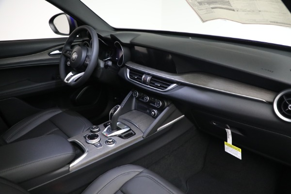 New 2022 Alfa Romeo Stelvio Ti for sale Sold at Rolls-Royce Motor Cars Greenwich in Greenwich CT 06830 23