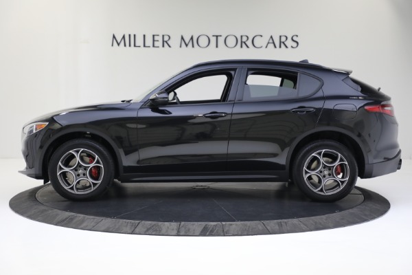 New 2022 Alfa Romeo Stelvio Sprint for sale Sold at Rolls-Royce Motor Cars Greenwich in Greenwich CT 06830 4