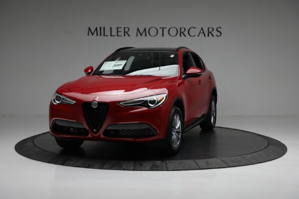 New 2022 Alfa Romeo Stelvio Sprint for sale $50,325 at Rolls-Royce Motor Cars Greenwich in Greenwich CT 06830 1