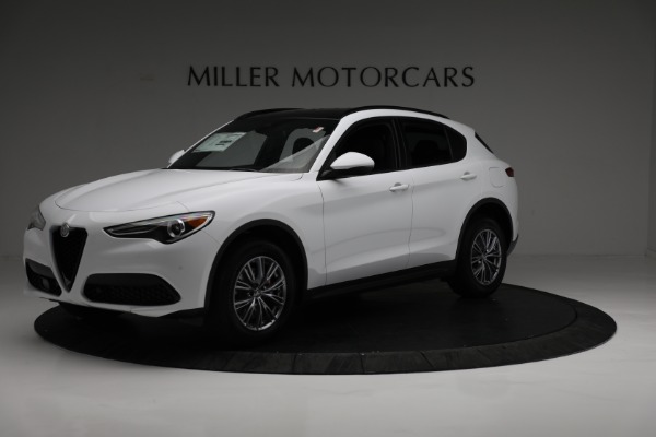 New 2022 Alfa Romeo Stelvio Sprint for sale Sold at Rolls-Royce Motor Cars Greenwich in Greenwich CT 06830 2