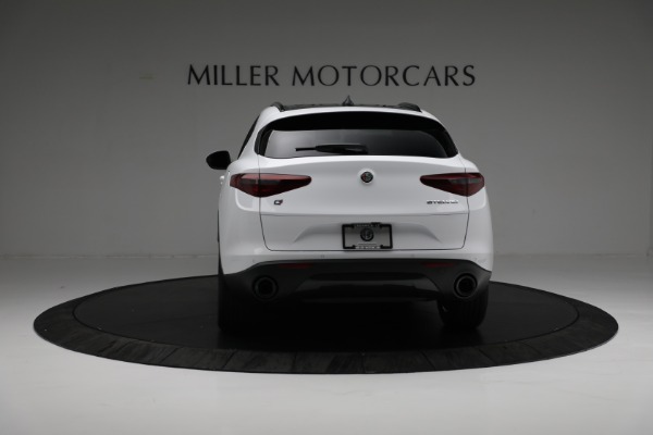 New 2022 Alfa Romeo Stelvio Sprint for sale $50,645 at Rolls-Royce Motor Cars Greenwich in Greenwich CT 06830 6
