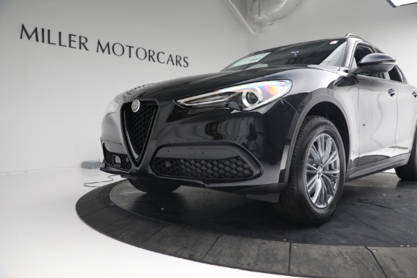 New 2022 Alfa Romeo Stelvio Sprint for sale Sold at Rolls-Royce Motor Cars Greenwich in Greenwich CT 06830 10