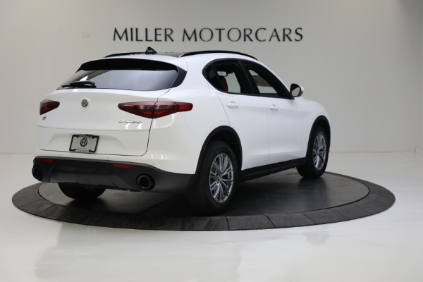 New 2022 Alfa Romeo Stelvio Sprint for sale Sold at Rolls-Royce Motor Cars Greenwich in Greenwich CT 06830 11