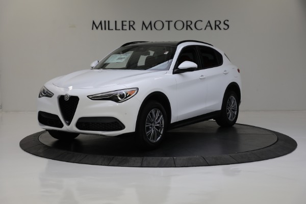 New 2022 Alfa Romeo Stelvio Sprint for sale Sold at Rolls-Royce Motor Cars Greenwich in Greenwich CT 06830 3
