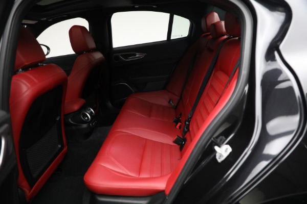 Used 2022 Alfa Romeo Giulia Veloce for sale Sold at Rolls-Royce Motor Cars Greenwich in Greenwich CT 06830 13