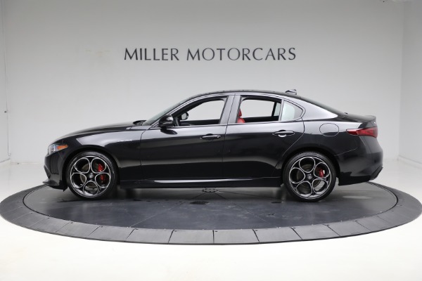 Used 2022 Alfa Romeo Giulia Veloce for sale Sold at Rolls-Royce Motor Cars Greenwich in Greenwich CT 06830 2