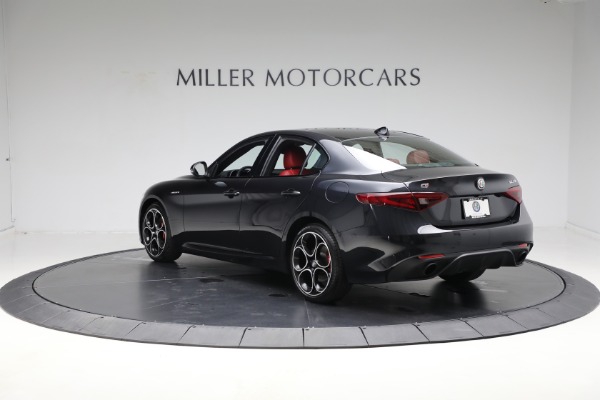Used 2022 Alfa Romeo Giulia Veloce for sale Sold at Rolls-Royce Motor Cars Greenwich in Greenwich CT 06830 3