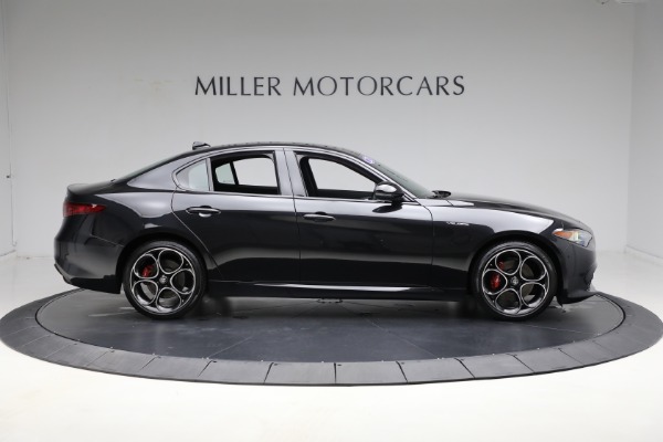 New 2022 Alfa Romeo Giulia Veloce for sale $53,445 at Rolls-Royce Motor Cars Greenwich in Greenwich CT 06830 6