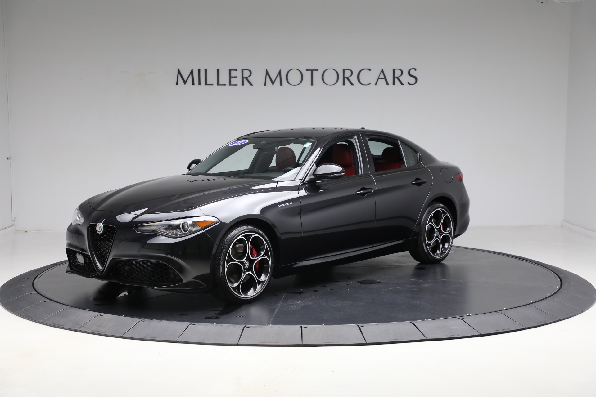 Used 2022 Alfa Romeo Giulia Veloce for sale Sold at Rolls-Royce Motor Cars Greenwich in Greenwich CT 06830 1
