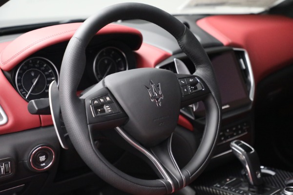 New 2022 Maserati Ghibli Modena Q4 for sale $103,255 at Rolls-Royce Motor Cars Greenwich in Greenwich CT 06830 17