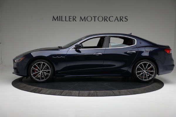 New 2022 Maserati Ghibli Modena Q4 for sale Sold at Rolls-Royce Motor Cars Greenwich in Greenwich CT 06830 3